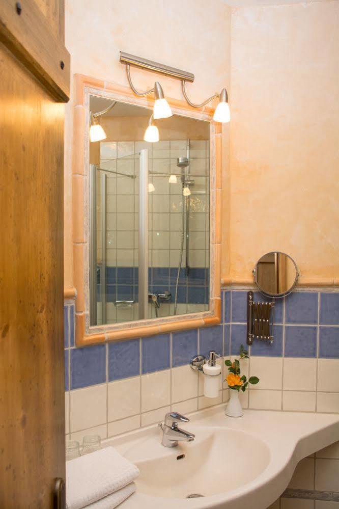 Hotel Casa Rustica - Eintrittskarten Fuer Den Europapark Erhalten Sie Garantiert Ueber Uns! Ngoại thất bức ảnh